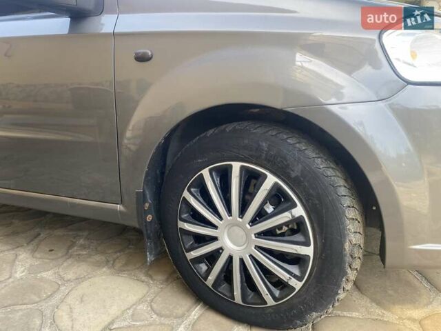 Серый Шевроле Авео, объемом двигателя 1.5 л и пробегом 104 тыс. км за 2999 $, фото 24 на Automoto.ua
