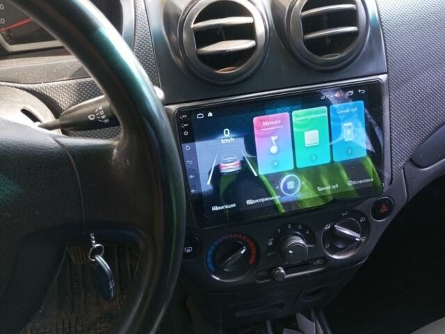 Серый Шевроле Авео, объемом двигателя 1.5 л и пробегом 18 тыс. км за 3600 $, фото 7 на Automoto.ua