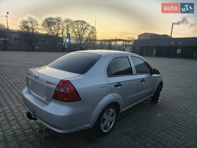 Серый Шевроле Авео, объемом двигателя 1.5 л и пробегом 164 тыс. км за 3700 $, фото 9 на Automoto.ua