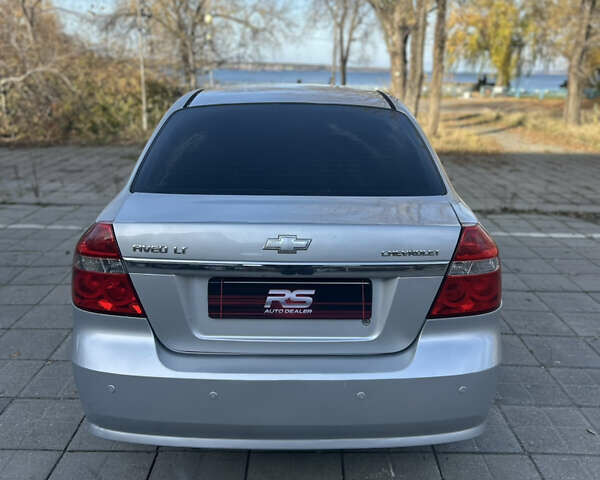 Серый Шевроле Авео, объемом двигателя 1.6 л и пробегом 214 тыс. км за 2700 $, фото 7 на Automoto.ua