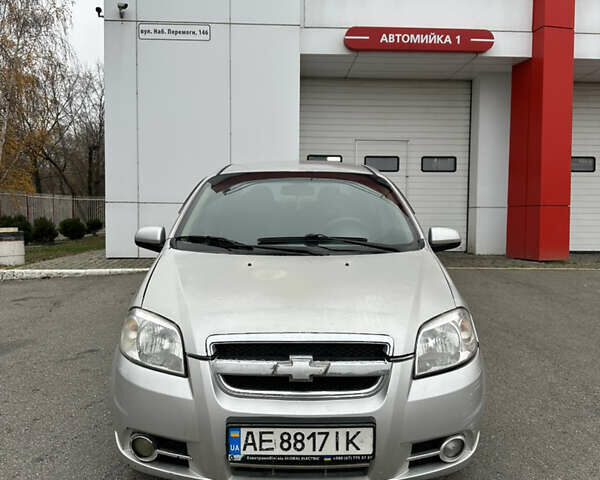 Сірий Шевроле Авео, об'ємом двигуна 1.6 л та пробігом 274 тис. км за 4299 $, фото 1 на Automoto.ua