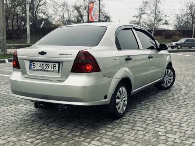 Сірий Шевроле Авео, об'ємом двигуна 1.5 л та пробігом 280 тис. км за 2750 $, фото 5 на Automoto.ua