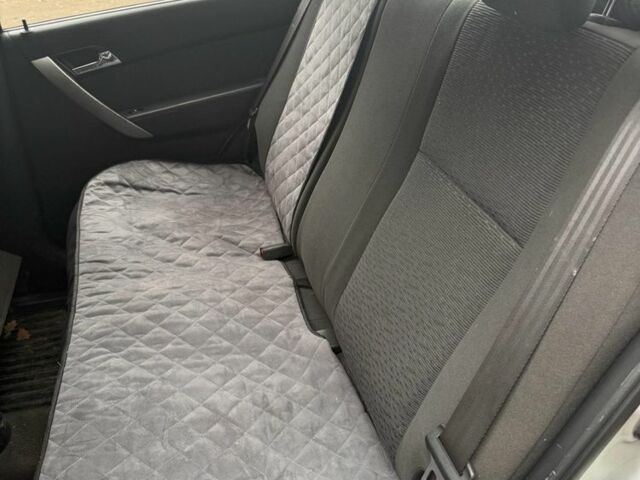 Серый Шевроле Авео, объемом двигателя 1.5 л и пробегом 184 тыс. км за 4200 $, фото 6 на Automoto.ua