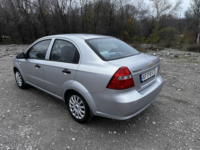 Серый Шевроле Авео, объемом двигателя 1.5 л и пробегом 257 тыс. км за 3500 $, фото 4 на Automoto.ua