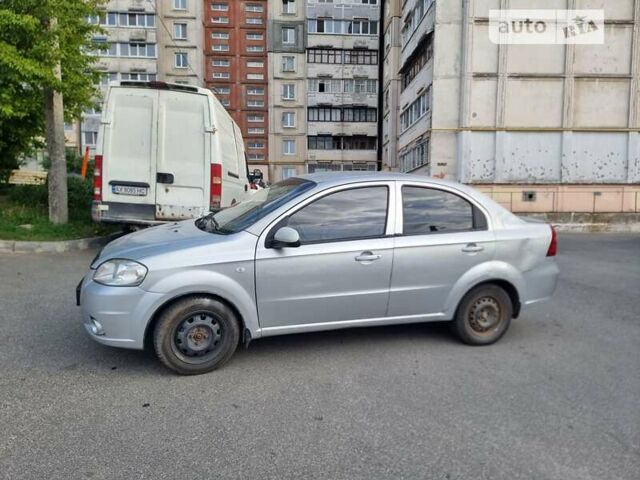 Серый Шевроле Авео, объемом двигателя 1.6 л и пробегом 200 тыс. км за 2400 $, фото 7 на Automoto.ua