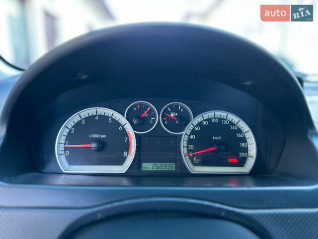 Серый Шевроле Авео, объемом двигателя 1.5 л и пробегом 258 тыс. км за 2500 $, фото 10 на Automoto.ua