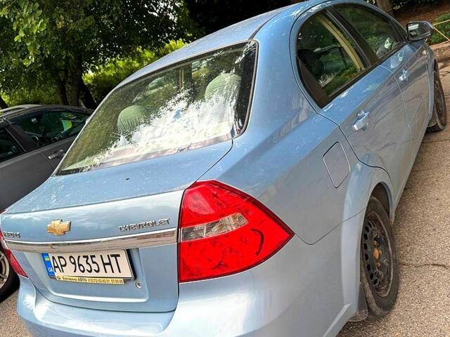 Серый Шевроле Авео, объемом двигателя 1.6 л и пробегом 189 тыс. км за 3100 $, фото 1 на Automoto.ua