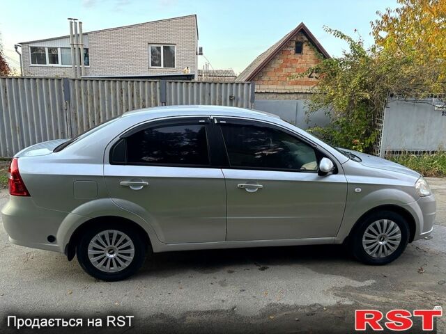 Сірий Шевроле Авео, об'ємом двигуна 1.6 л та пробігом 148 тис. км за 4550 $, фото 4 на Automoto.ua