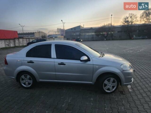 Серый Шевроле Авео, объемом двигателя 1.5 л и пробегом 164 тыс. км за 3700 $, фото 6 на Automoto.ua