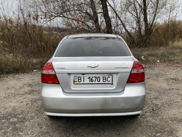Серый Шевроле Авео, объемом двигателя 1.5 л и пробегом 263 тыс. км за 3700 $, фото 2 на Automoto.ua
