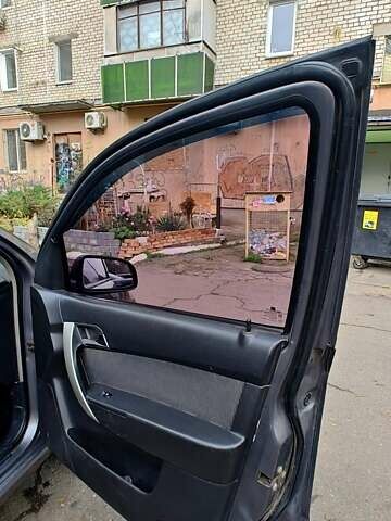 Серый Шевроле Авео, объемом двигателя 1.5 л и пробегом 179 тыс. км за 3200 $, фото 7 на Automoto.ua