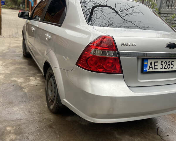 Серый Шевроле Авео, объемом двигателя 1.6 л и пробегом 150 тыс. км за 4499 $, фото 2 на Automoto.ua