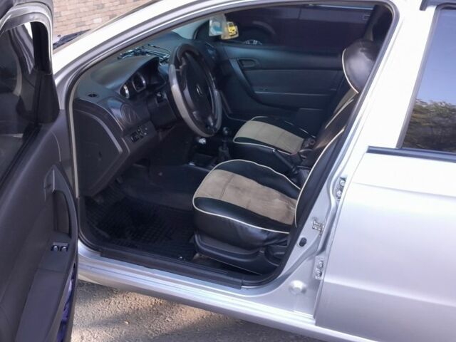 Серый Шевроле Авео, объемом двигателя 1.5 л и пробегом 245 тыс. км за 3400 $, фото 12 на Automoto.ua