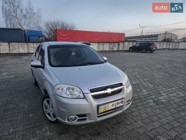 Серый Шевроле Авео, объемом двигателя 1.5 л и пробегом 164 тыс. км за 3700 $, фото 4 на Automoto.ua