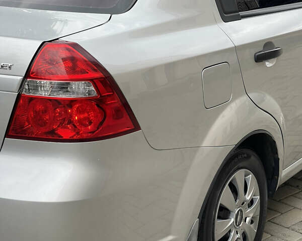 Серый Шевроле Авео, объемом двигателя 1.5 л и пробегом 161 тыс. км за 5300 $, фото 50 на Automoto.ua