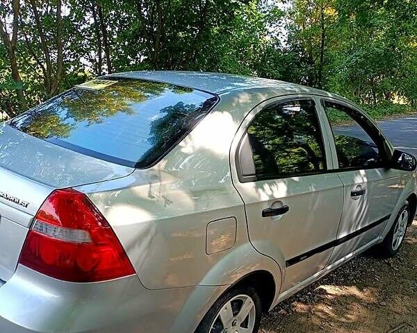 Серый Шевроле Авео, объемом двигателя 1.5 л и пробегом 129 тыс. км за 4400 $, фото 3 на Automoto.ua