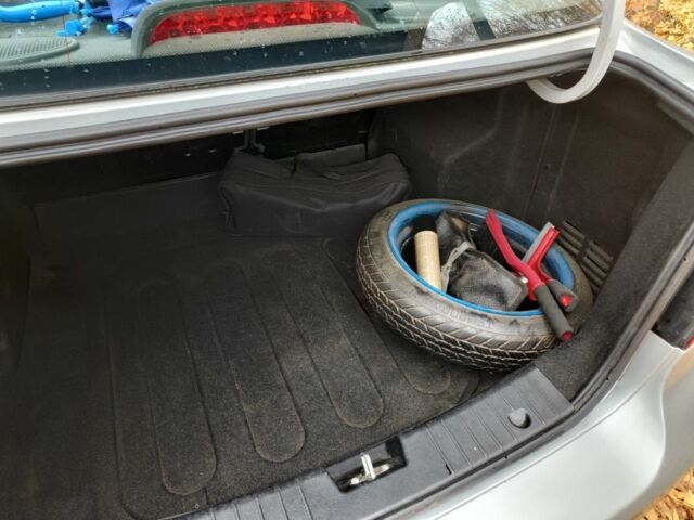 Сірий Шевроле Авео, об'ємом двигуна 1.2 л та пробігом 194 тис. км за 3850 $, фото 9 на Automoto.ua