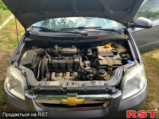 Серый Шевроле Авео, объемом двигателя 1.5 л и пробегом 202 тыс. км за 4100 $, фото 6 на Automoto.ua