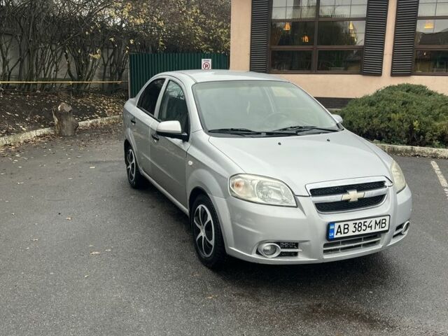 Серый Шевроле Авео, объемом двигателя 1.5 л и пробегом 220 тыс. км за 3000 $, фото 9 на Automoto.ua