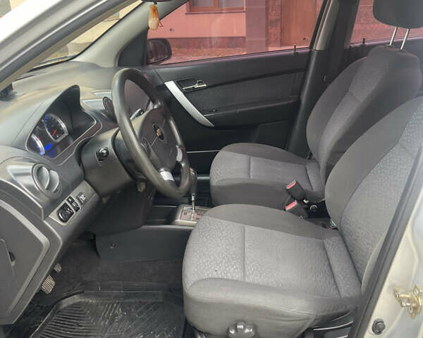 Серый Шевроле Авео, объемом двигателя 1.5 л и пробегом 161 тыс. км за 5300 $, фото 56 на Automoto.ua