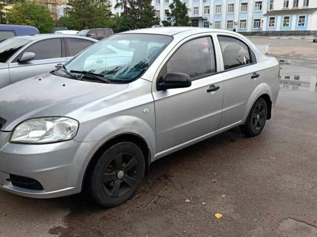 Сірий Шевроле Авео, об'ємом двигуна 1.5 л та пробігом 284 тис. км за 2000 $, фото 7 на Automoto.ua