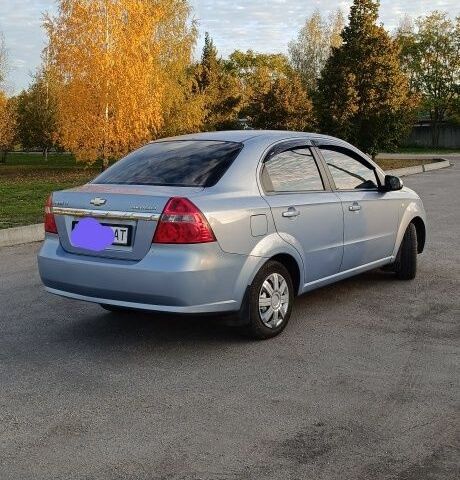 Серый Шевроле Авео, объемом двигателя 0 л и пробегом 107 тыс. км за 4500 $, фото 1 на Automoto.ua