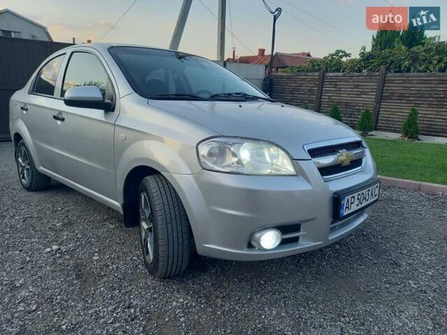 Серый Шевроле Авео, объемом двигателя 1.5 л и пробегом 275 тыс. км за 5000 $, фото 4 на Automoto.ua