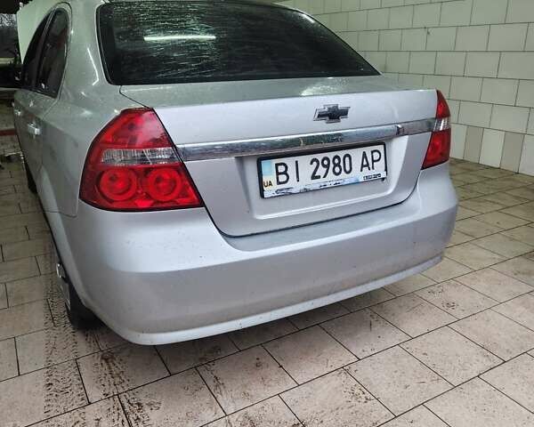 Серый Шевроле Авео, объемом двигателя 0 л и пробегом 280 тыс. км за 3900 $, фото 5 на Automoto.ua