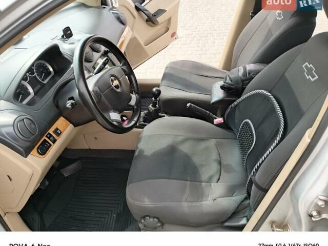Серый Шевроле Авео, объемом двигателя 1.6 л и пробегом 220 тыс. км за 3300 $, фото 6 на Automoto.ua