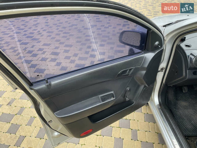 Серый Шевроле Авео, объемом двигателя 1.5 л и пробегом 280 тыс. км за 2750 $, фото 10 на Automoto.ua