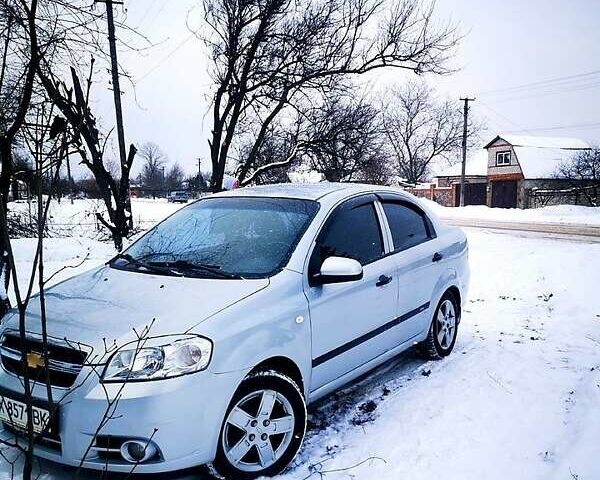 Серый Шевроле Авео, объемом двигателя 1.5 л и пробегом 110 тыс. км за 4400 $, фото 2 на Automoto.ua