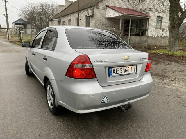 Серый Шевроле Авео, объемом двигателя 1.5 л и пробегом 300 тыс. км за 2750 $, фото 6 на Automoto.ua