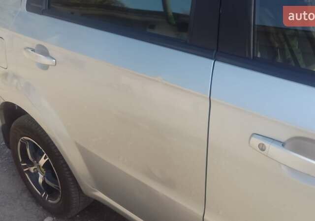Серый Шевроле Авео, объемом двигателя 1.6 л и пробегом 157 тыс. км за 4400 $, фото 6 на Automoto.ua