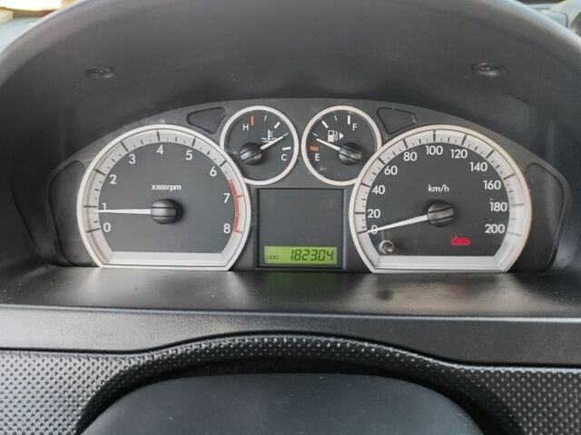 Серый Шевроле Авео, объемом двигателя 1.6 л и пробегом 182 тыс. км за 3600 $, фото 14 на Automoto.ua