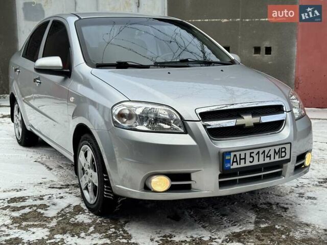Серый Шевроле Авео, объемом двигателя 1.5 л и пробегом 98 тыс. км за 5550 $, фото 2 на Automoto.ua