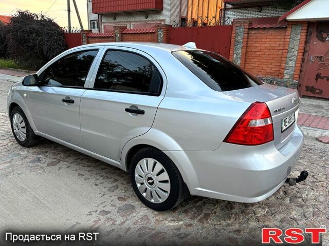 Серый Шевроле Авео, объемом двигателя 1.5 л и пробегом 165 тыс. км за 4900 $, фото 3 на Automoto.ua