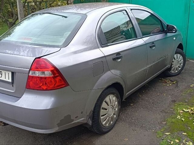 Сірий Шевроле Авео, об'ємом двигуна 1.5 л та пробігом 1 тис. км за 2899 $, фото 4 на Automoto.ua