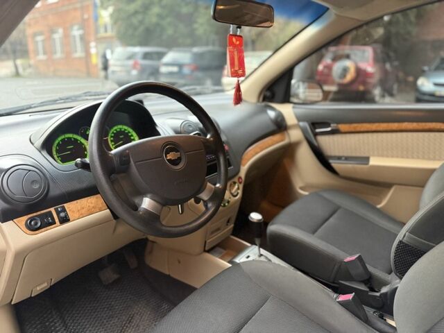 Сірий Шевроле Авео, об'ємом двигуна 1.6 л та пробігом 198 тис. км за 3700 $, фото 3 на Automoto.ua