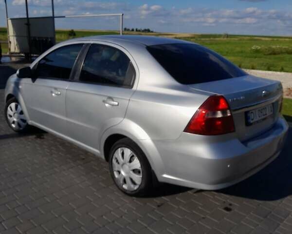 Сірий Шевроле Авео, об'ємом двигуна 1.6 л та пробігом 262 тис. км за 3200 $, фото 11 на Automoto.ua