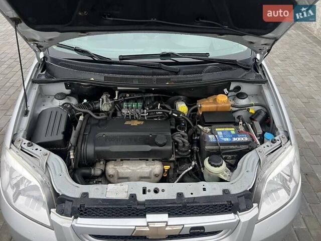 Серый Шевроле Авео, объемом двигателя 1.6 л и пробегом 167 тыс. км за 5200 $, фото 24 на Automoto.ua