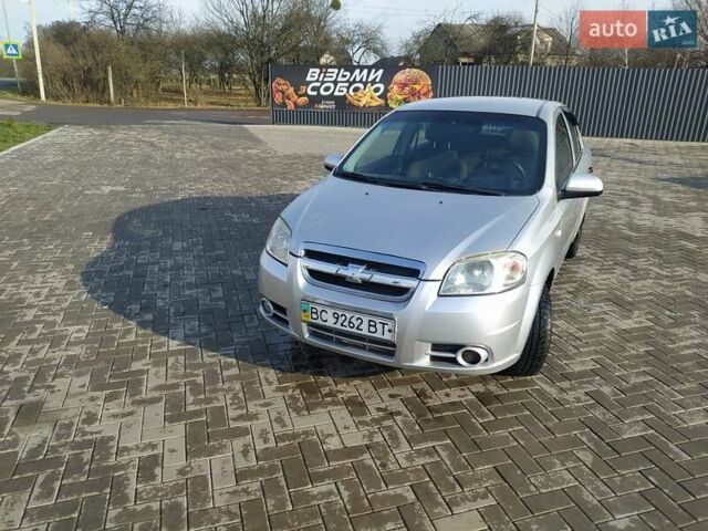 Сірий Шевроле Авео, об'ємом двигуна 1.5 л та пробігом 160 тис. км за 3200 $, фото 2 на Automoto.ua