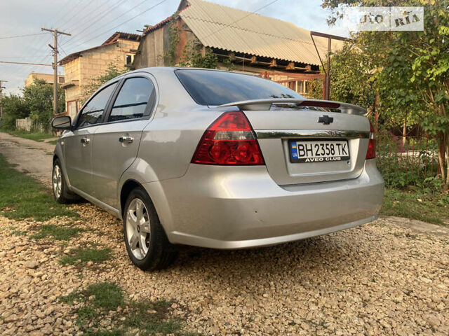 Серый Шевроле Авео, объемом двигателя 1.6 л и пробегом 128 тыс. км за 4900 $, фото 4 на Automoto.ua