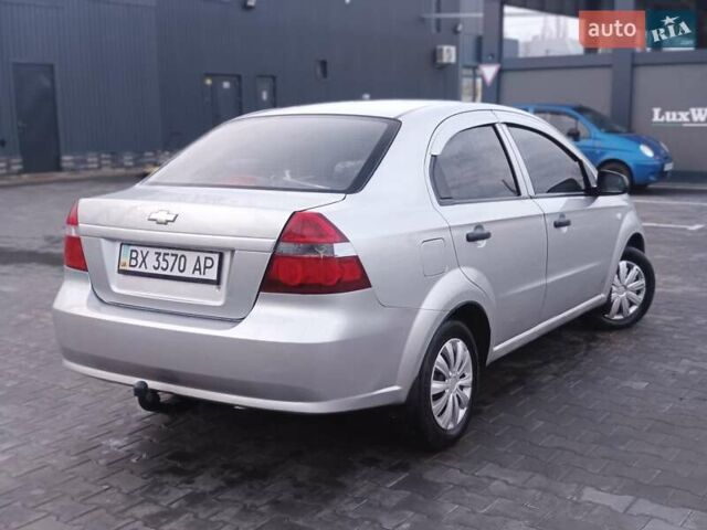 Серый Шевроле Авео, объемом двигателя 1.5 л и пробегом 220 тыс. км за 3550 $, фото 8 на Automoto.ua