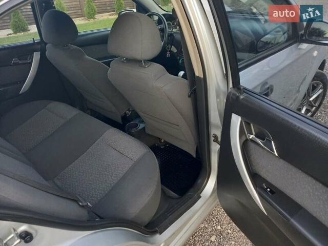 Серый Шевроле Авео, объемом двигателя 1.5 л и пробегом 275 тыс. км за 5000 $, фото 13 на Automoto.ua