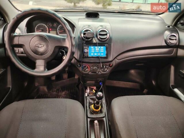 Сірий Шевроле Авео, об'ємом двигуна 1.5 л та пробігом 399 тис. км за 4150 $, фото 12 на Automoto.ua