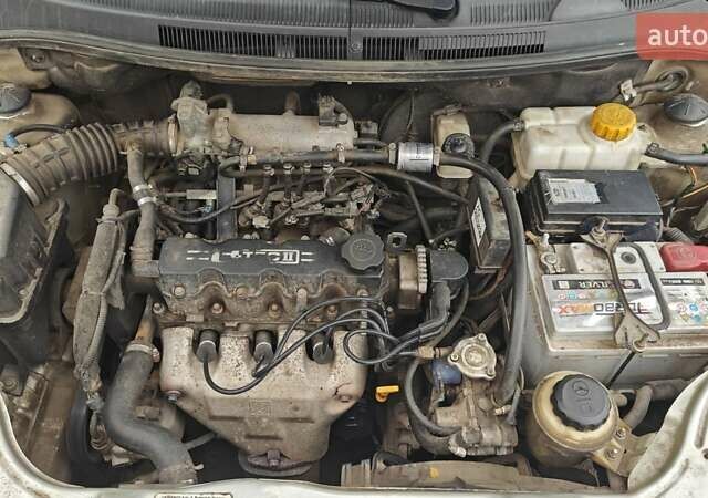 Серый Шевроле Авео, объемом двигателя 1.5 л и пробегом 210 тыс. км за 4000 $, фото 10 на Automoto.ua