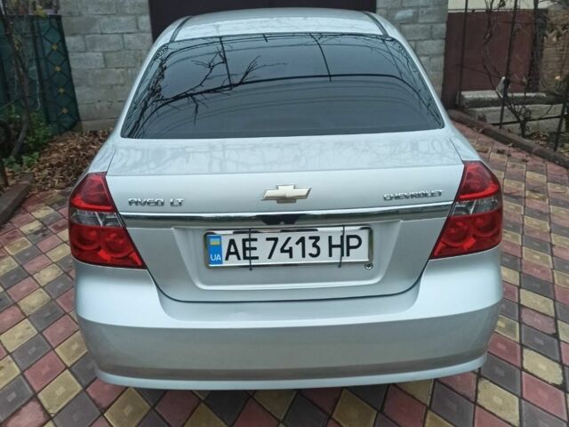 Серый Шевроле Авео, объемом двигателя 1.6 л и пробегом 186 тыс. км за 5000 $, фото 4 на Automoto.ua
