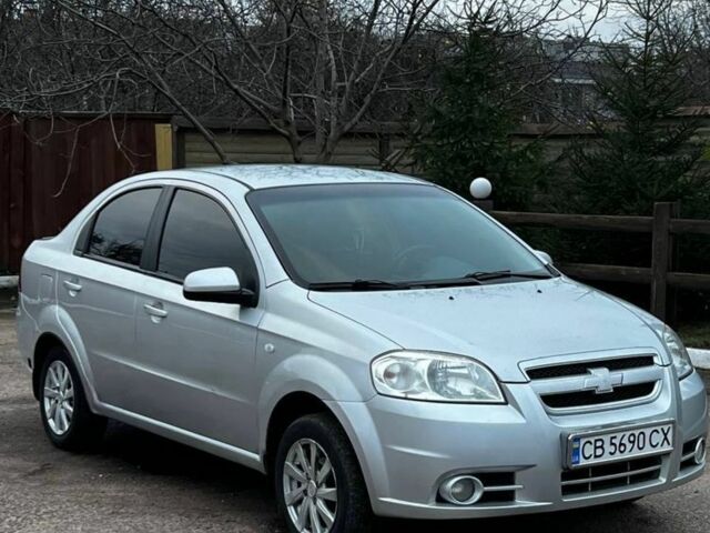 Серый Шевроле Авео, объемом двигателя 1.6 л и пробегом 213 тыс. км за 3700 $, фото 1 на Automoto.ua