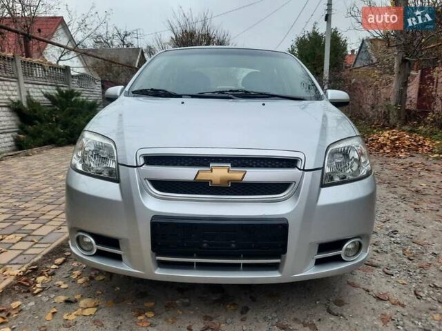 Серый Шевроле Авео, объемом двигателя 1.6 л и пробегом 86 тыс. км за 5000 $, фото 8 на Automoto.ua