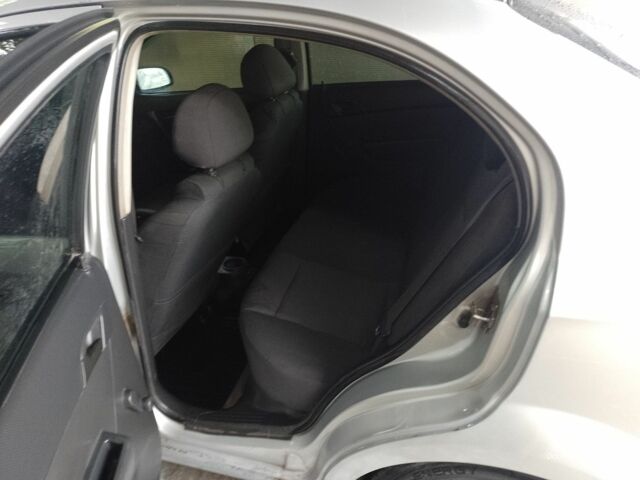 Серый Шевроле Авео, объемом двигателя 0 л и пробегом 259 тыс. км за 2700 $, фото 5 на Automoto.ua